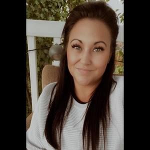 Meet your Posher, Marissa